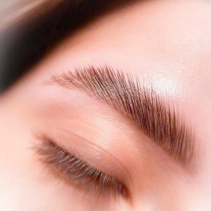 Laminacja brwi + farbka + geometria + regulacja (pęseta, wosk)